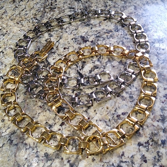 Belts. - Picture 3 of 4